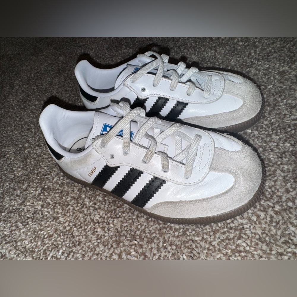 Adidas Samba